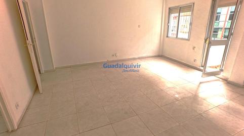 Photo 2 of Flat for rent in Triana Casco Antiguo,  Sevilla Capital