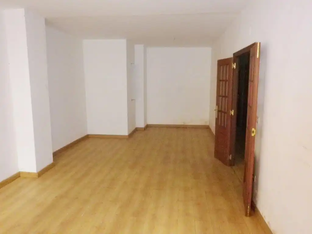 Pis en venda en Viveiro amb Terrassa i Balcó