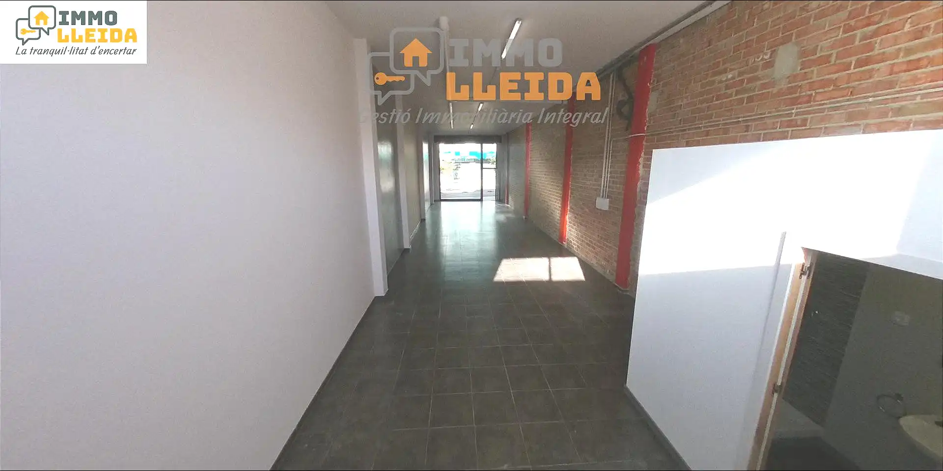 Business premises to rent in Avenida de Miquel Batllori 56, imagen 3