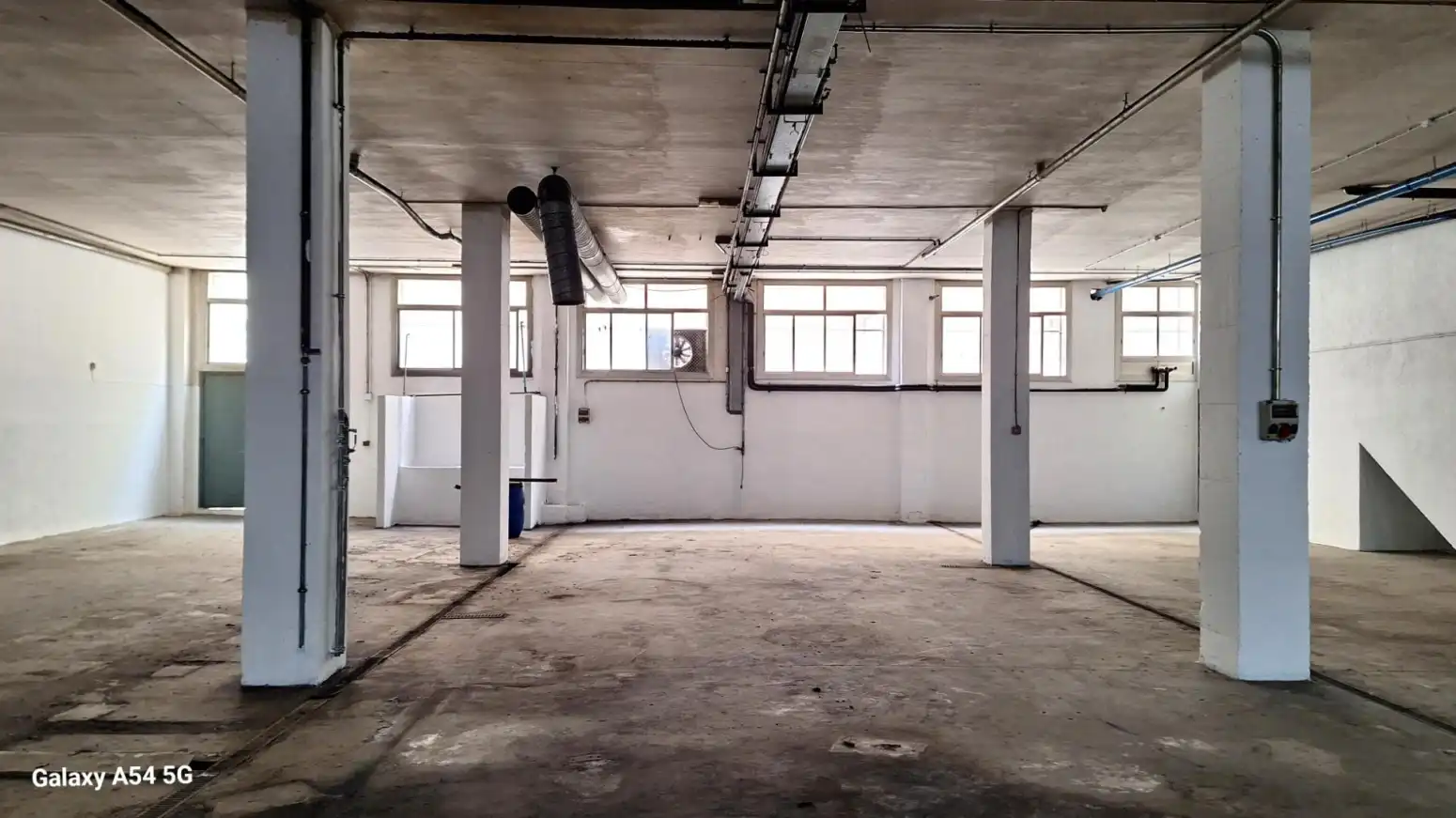 Fabrikhallen zur Miete in Mataró