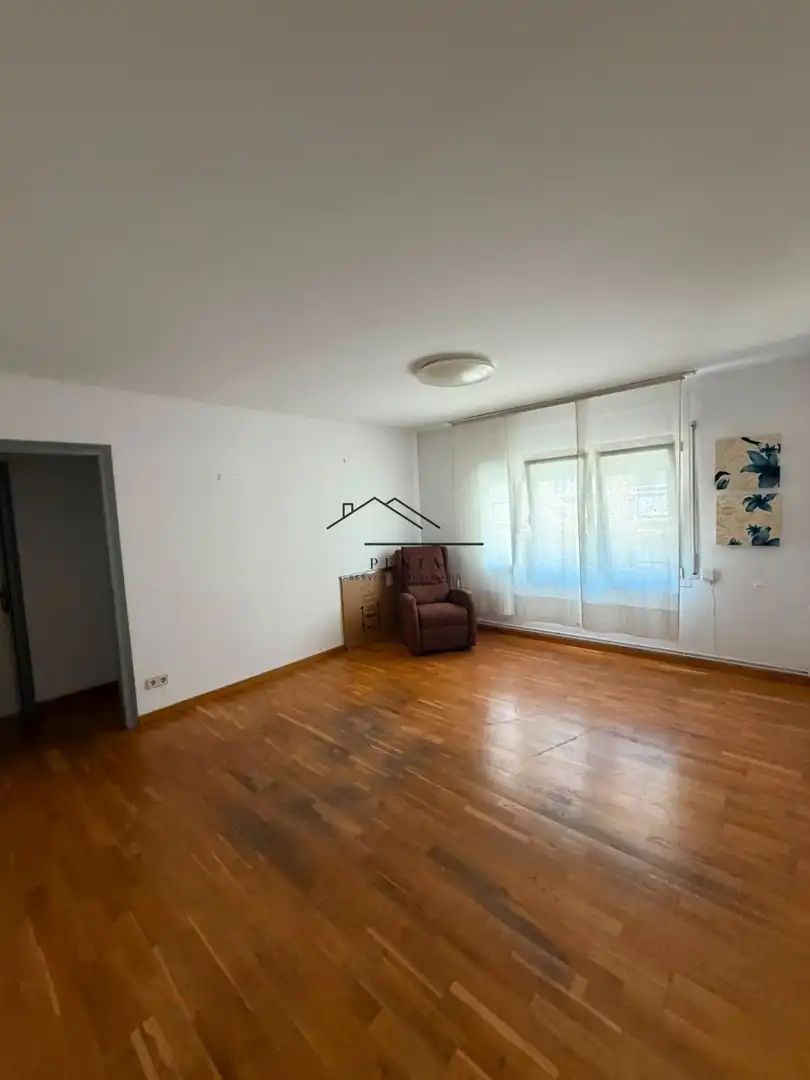 Flat for rent in Eixample Sud – Migdia