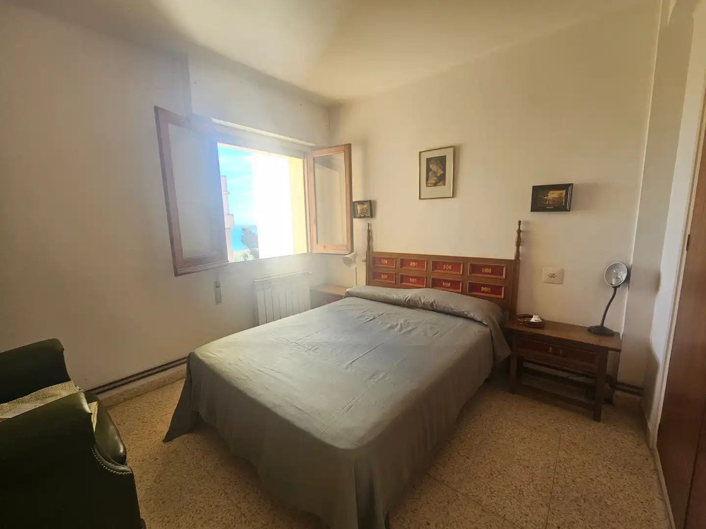 Habitación de Apartamento en venta en Torredembarra con Calefacción, Terraza y Amueblado