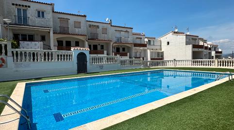 Foto 3 de Casa adosada en venda a Carrer de la Pujada del Puig Rom, Almadrava - Canyelles - Puig-Rom, Girona
