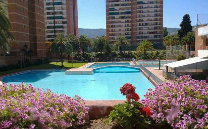 Piscina de Pis en venda en  Barcelona Capital amb Calefacció i Piscina comunitària