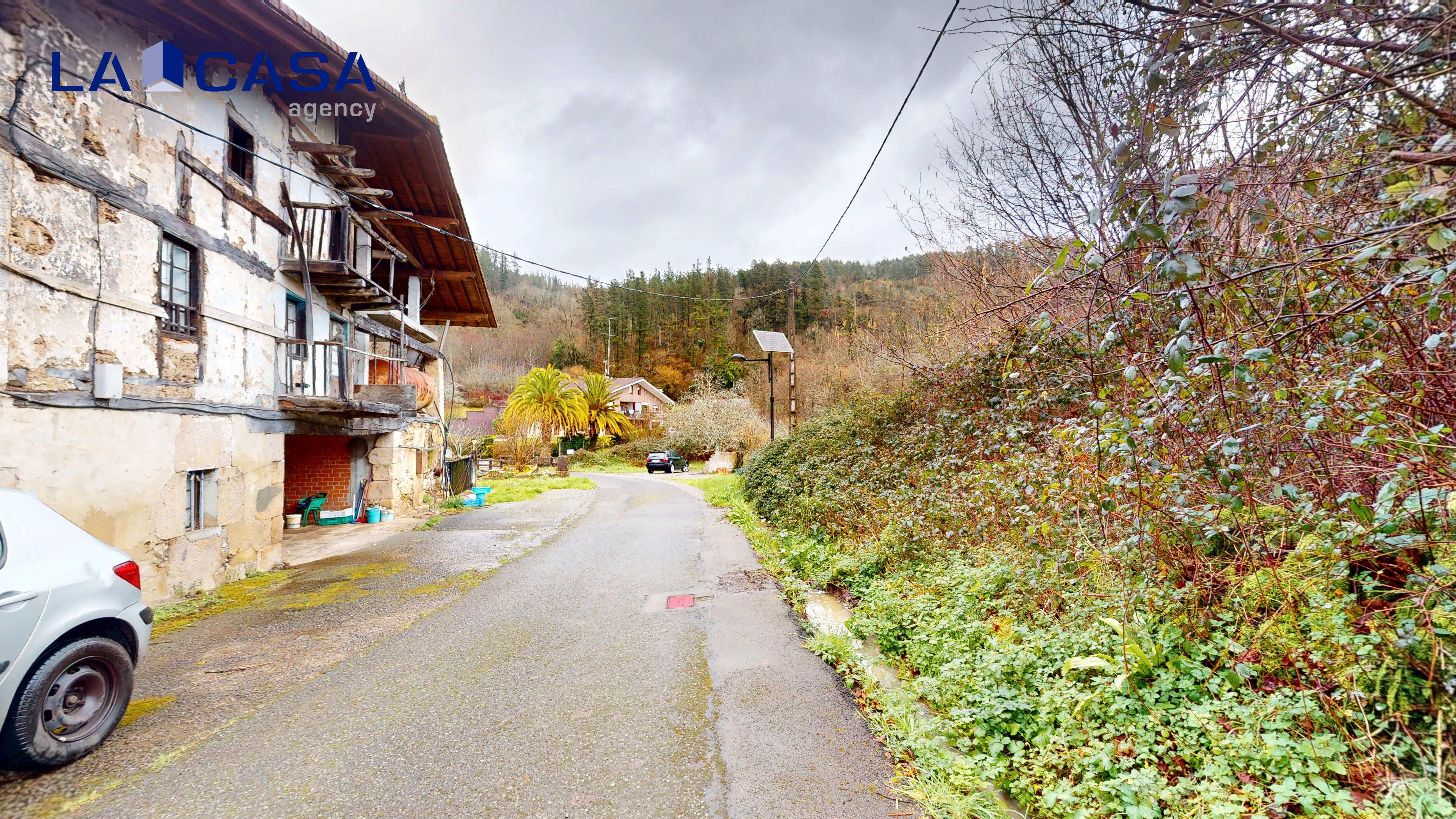 Exterior view of House or chalet for sale in Morga  with Storage room and Balcony