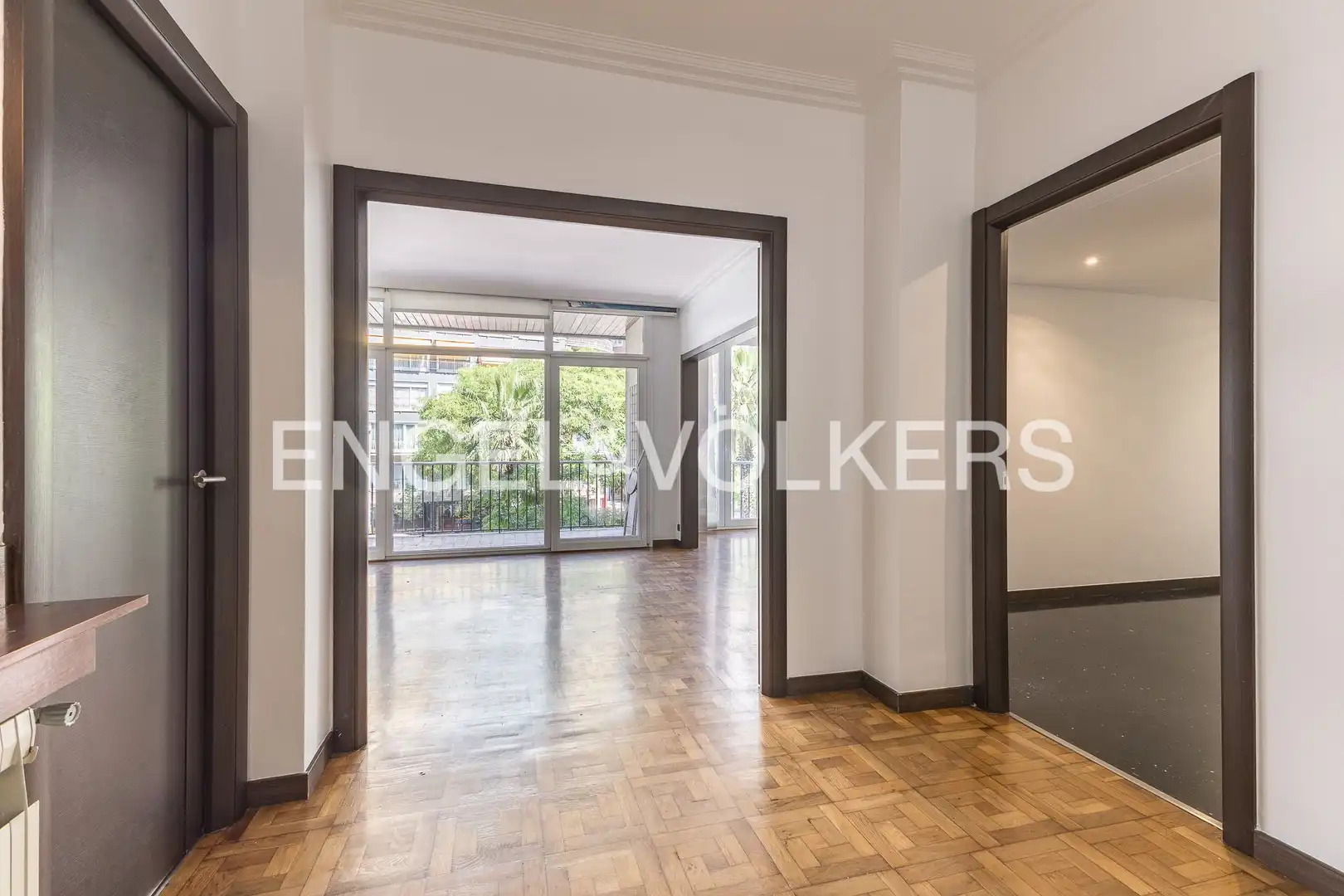 Flat for rent in Barcelona  with Air Conditioner, Heating and Parquet flooring