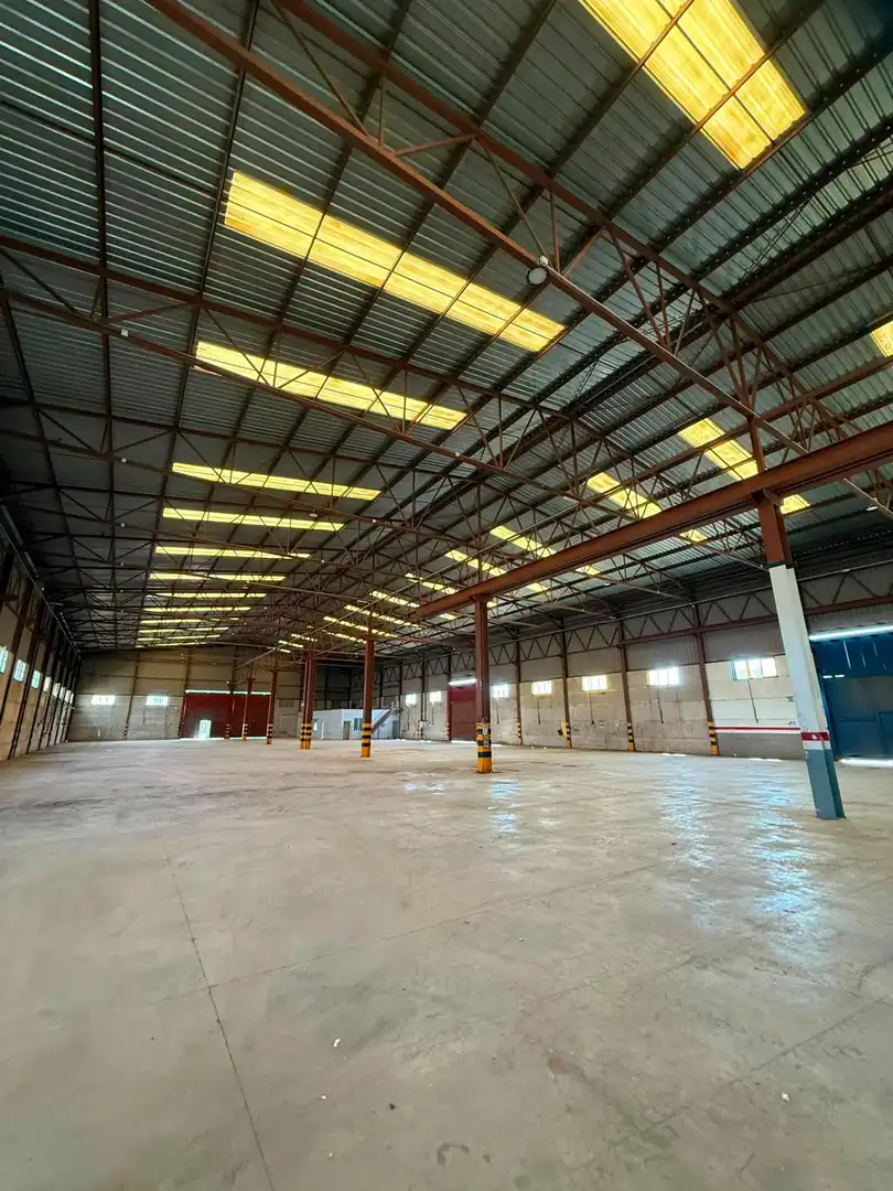 Nave industrial en venta en La Carolina
