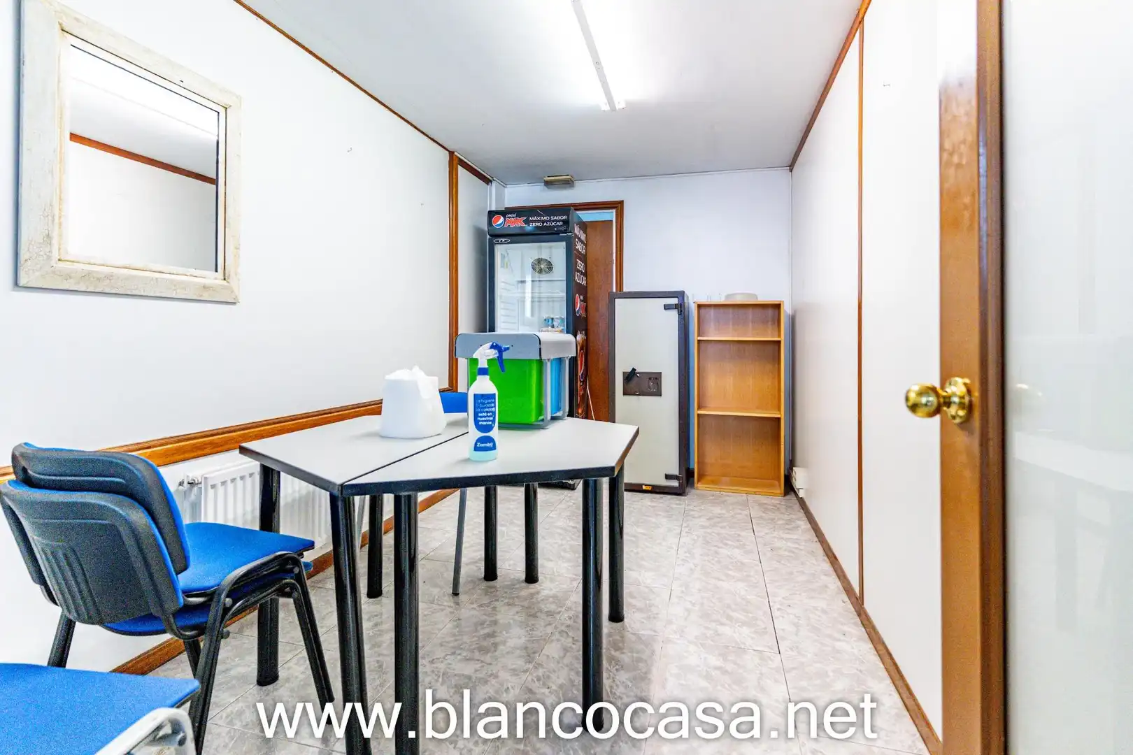 Office space to rent in Carballo, imagen 4