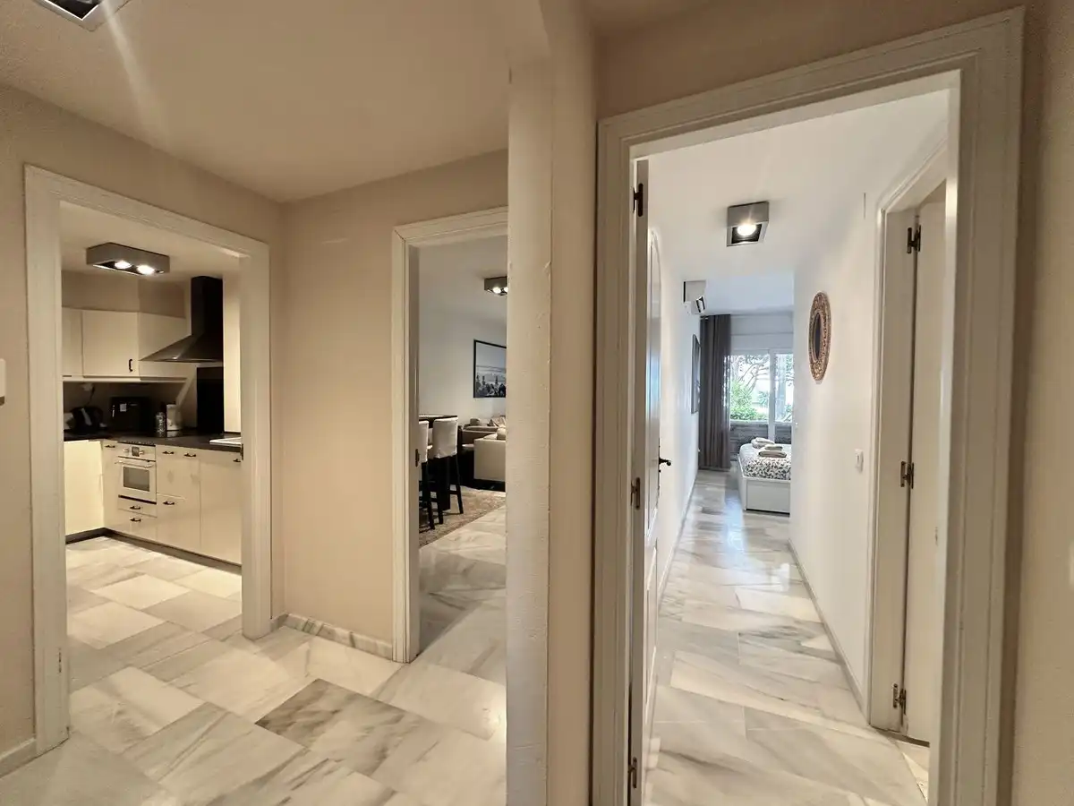 Apartamento con jardín en venta en Calahonda, imagen 34