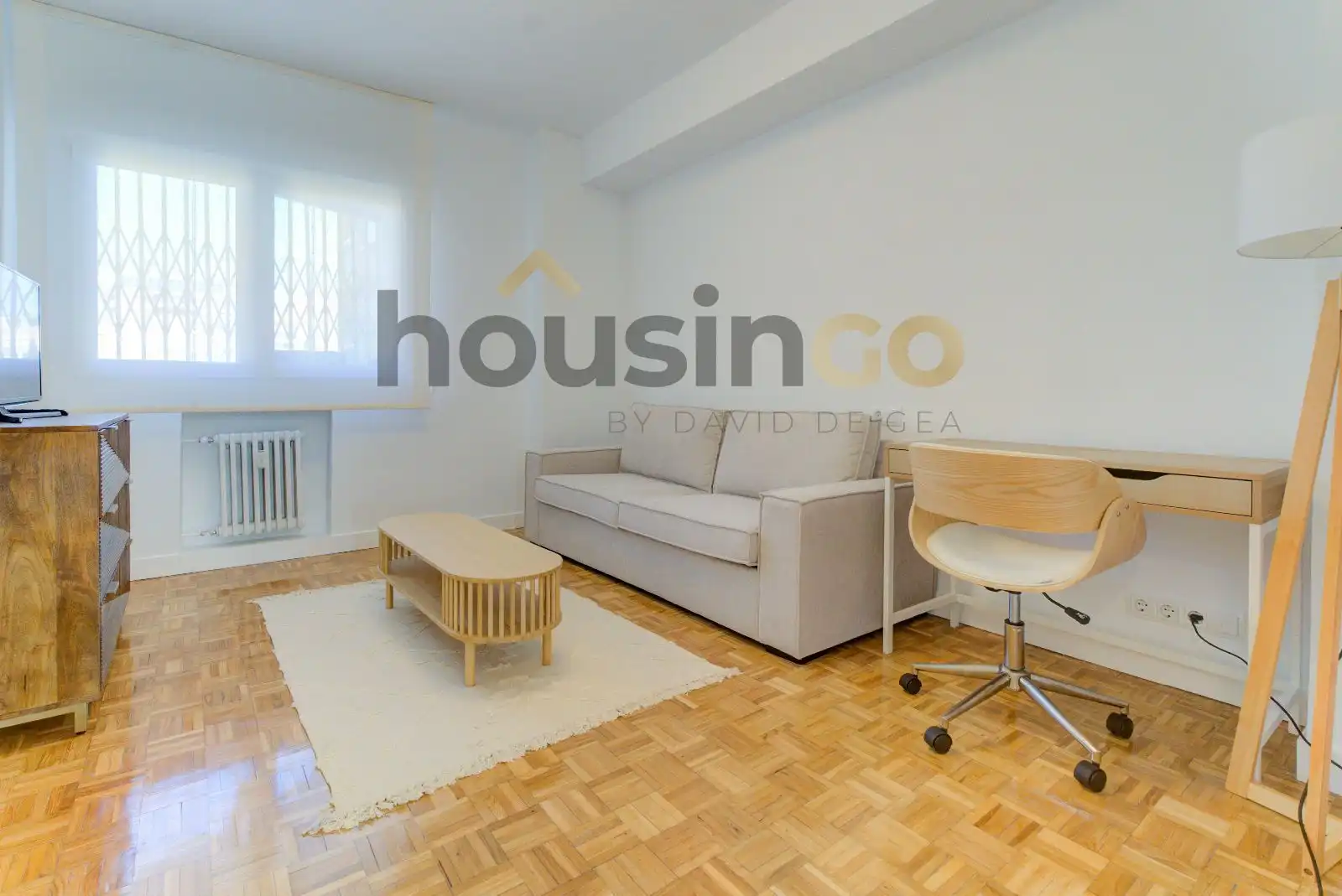 Living room of Flat for rent in Madrid  with Air Conditioner, Parquet flooring and Terrace