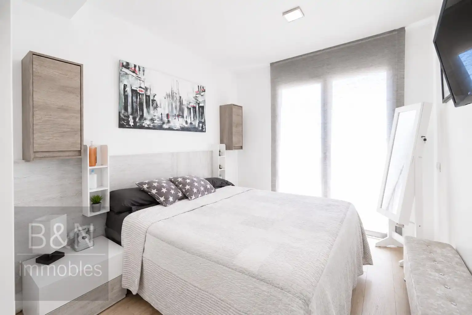 Habitación de Dúplex en venta en Terrassa con Aire acondicionado, Calefacción y Terraza