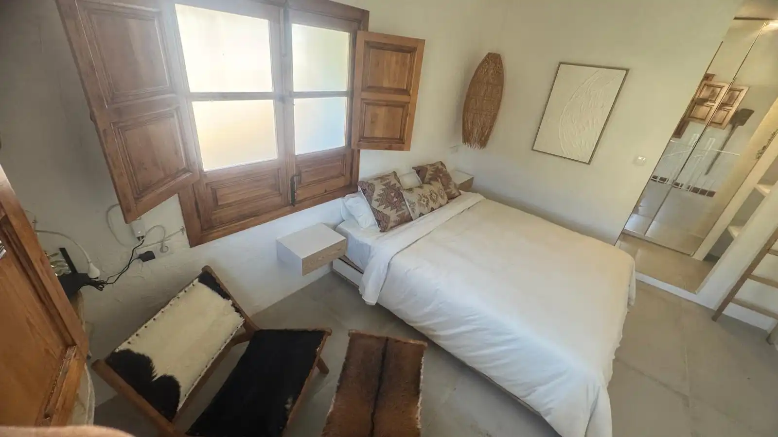 Habitación de Finca rústica en venta en Moclinejo con Aire acondicionado, Calefacción y Jardín privado