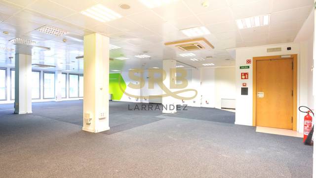 Oficina en Alquiler en Carrer del Consell de Cent en Dreta de l'Eixample