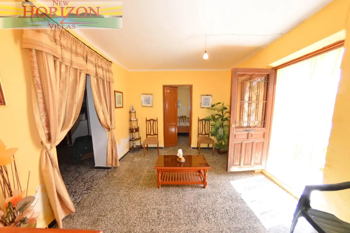 Sala d'estar de Casa o xalet en venda en Arboleas amb Calefacció, Jardí privat i Traster