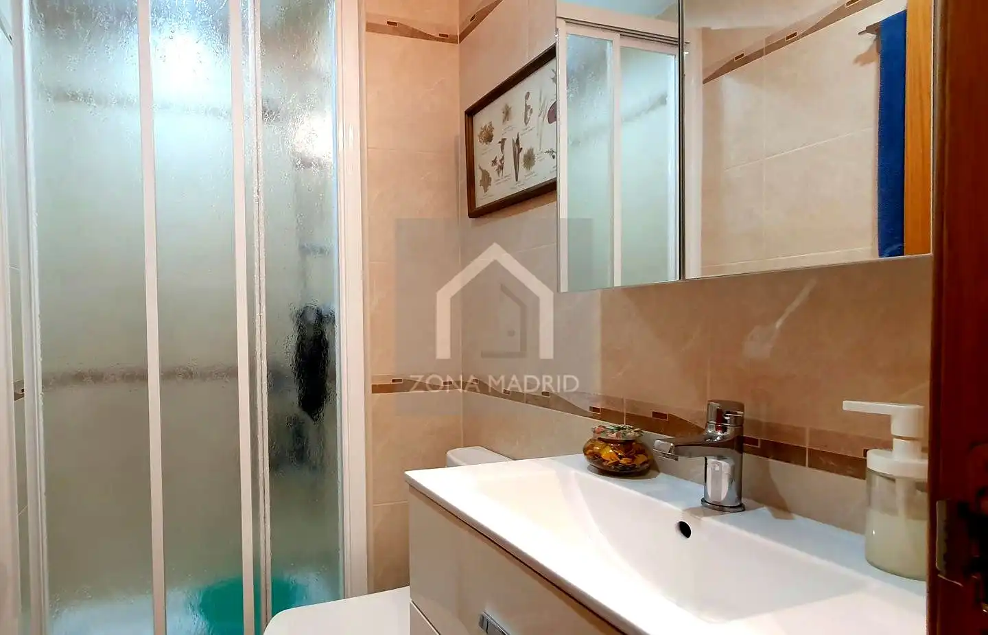 Baño de Piso en venta en Madrid con Aire acondicionado, Calefacción y Terraza