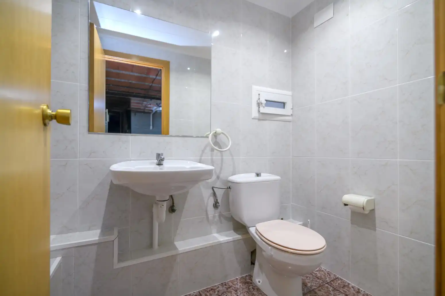 Baño de Casa o chalet en venta en Gavà con Terraza, Piscina y Balcón
