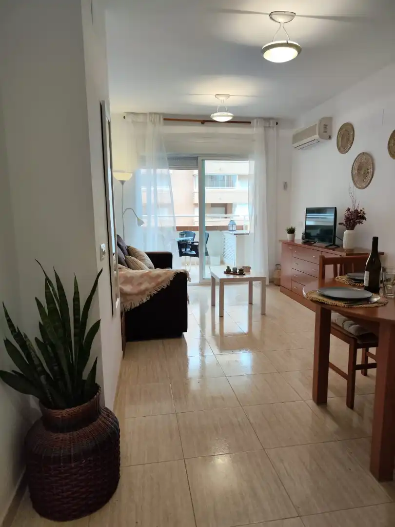 Sala de estar de Apartamento de alquiler en Oropesa del Mar / Orpesa con Aire acondicionado, Terraza y Amueblado