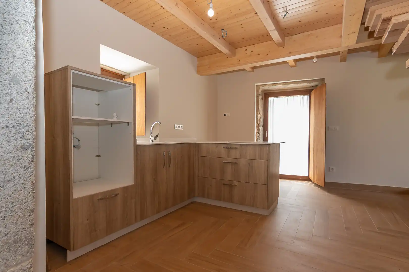 Cocina de Finca rústica en venta en Melide