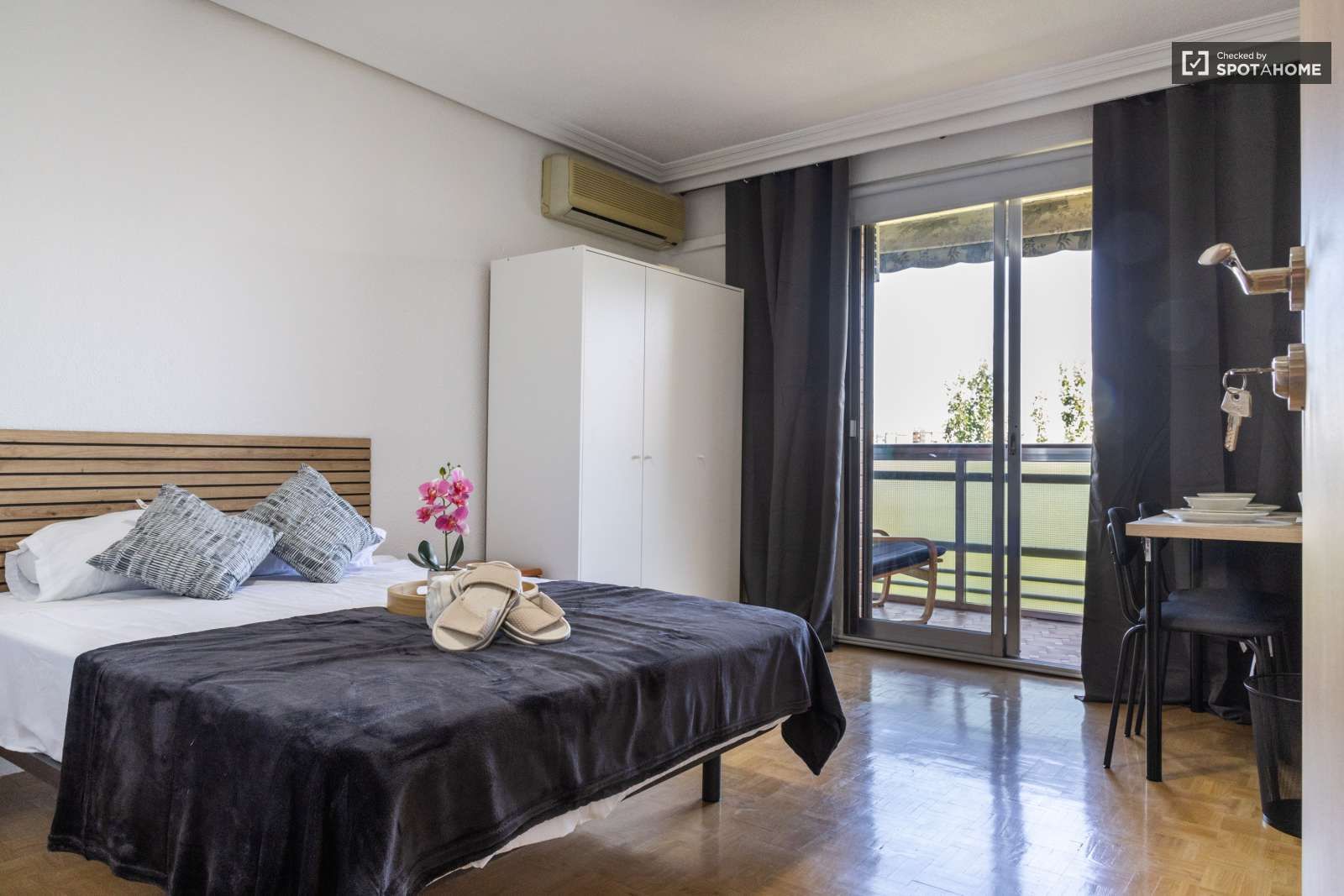 Flat for share in Vista Alegre