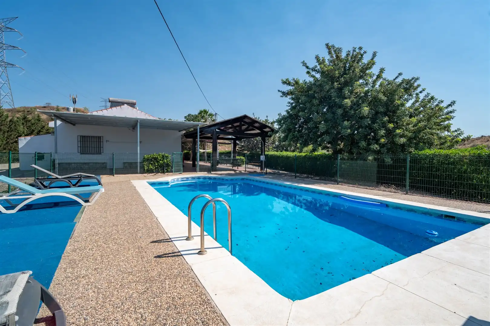 Piscina de Casa o xalet en venda en Cártama