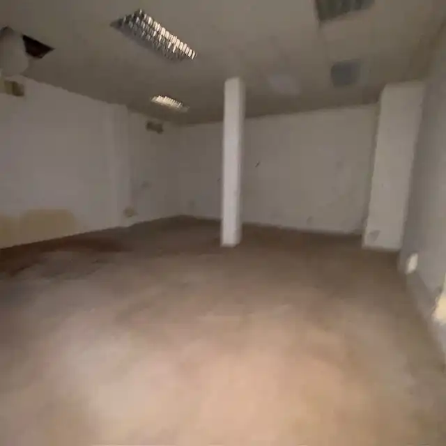 Local comercial en venta en Avenida de Valdepeñas, imagen 36