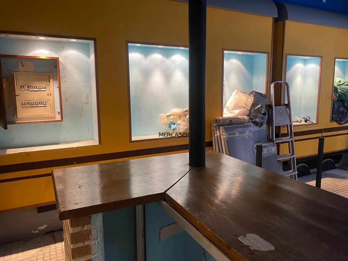 Local comercial de lloguer a Caballería Española, imagen 7