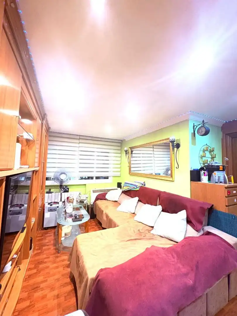 Living room of Flat for sale in Fuenlabrada  with Air Conditioner and Heating