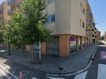 Pis en venda a Ronda de la República