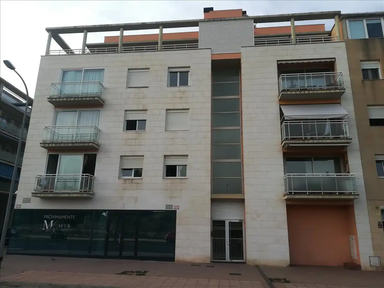 Vista exterior de Local en venta en Maó - Mahón