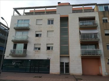 Locale commerciale in vendita a Francesc Femenias