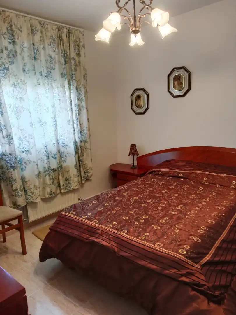 Schlafzimmer von Einfamilien-Reihenhaus zum Verkauf in Venialbo mit Heizung, Privatgarten und Balkon