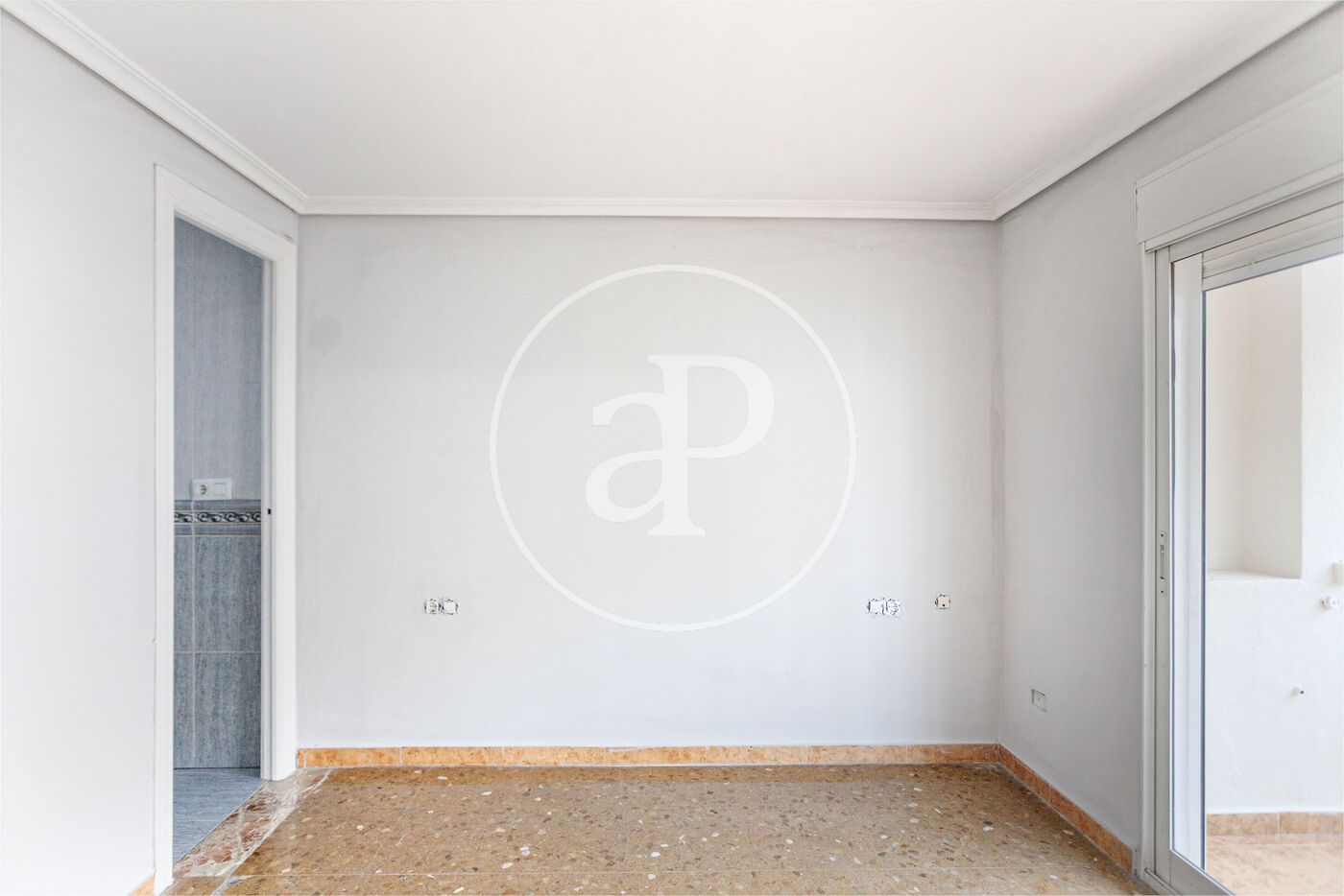 Piso en venta en  Valencia Capital con Aire acondicionado, Calefacción y Terraza