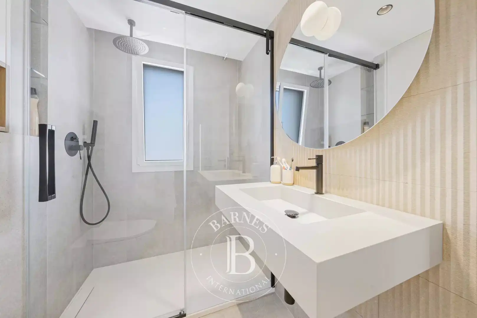Baño de Piso en venta en Estepona con Aire acondicionado, Calefacción y Terraza