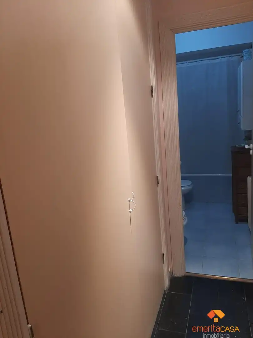 Bany de Apartament en venda en Cáceres amb Aire condicionat, Calefacció i Balcó
