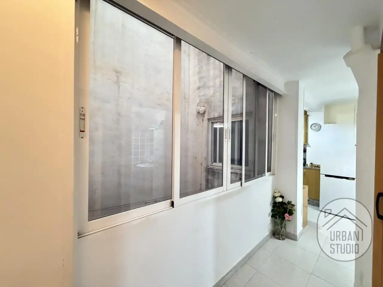 Piso en venta en Alicante / Alacant con Aire acondicionado, Amueblado y Balcón