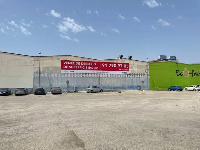 Nave industrial en Venta en Avda. Cataluña