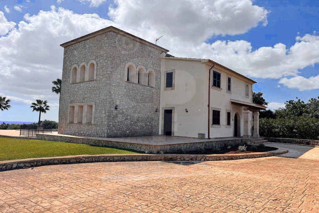Vista exterior de Finca rústica en venda en Santanyí amb Aire condicionat, Calefacció i Terrassa