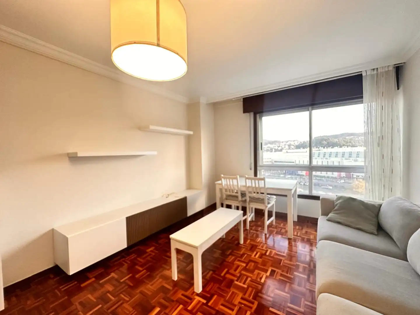 Living room of Flat for rent in Vigo   with Furnished, Oven and Washing machine