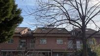 Exterior view of Single-family semi-detached for sale in Villalbilla  with Air Conditioner, Heating and Private garden