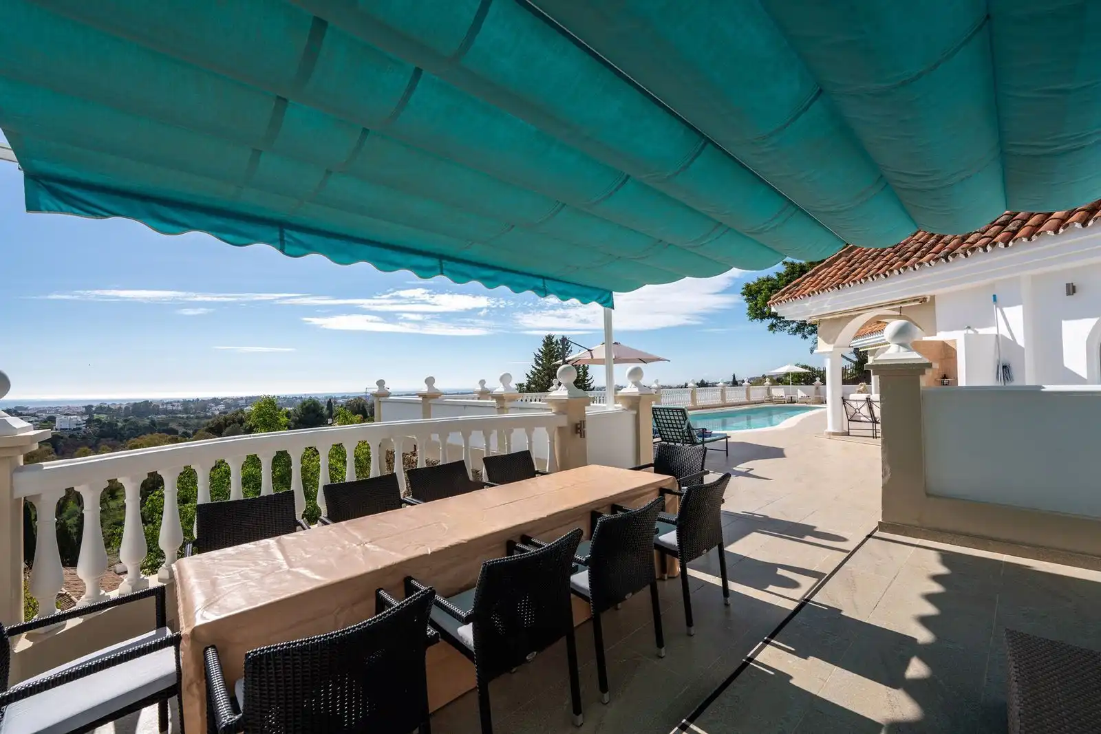 Chalet con piscina en venta en La Quinta, imagen 16