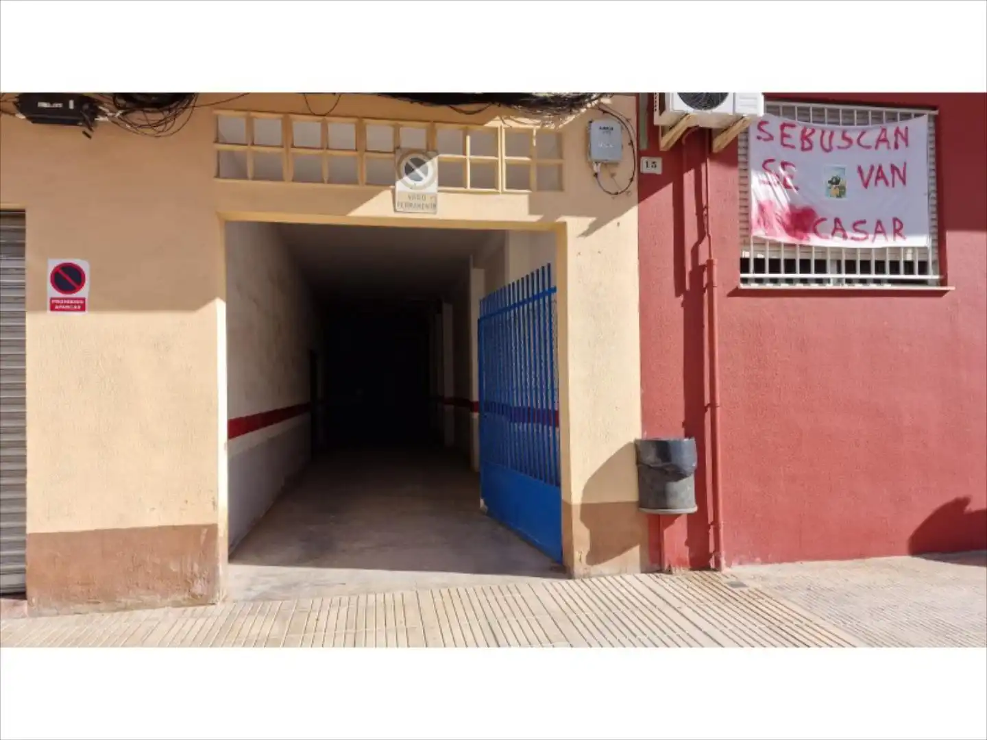 Individual for sale in Casc Urbà, imagen 2