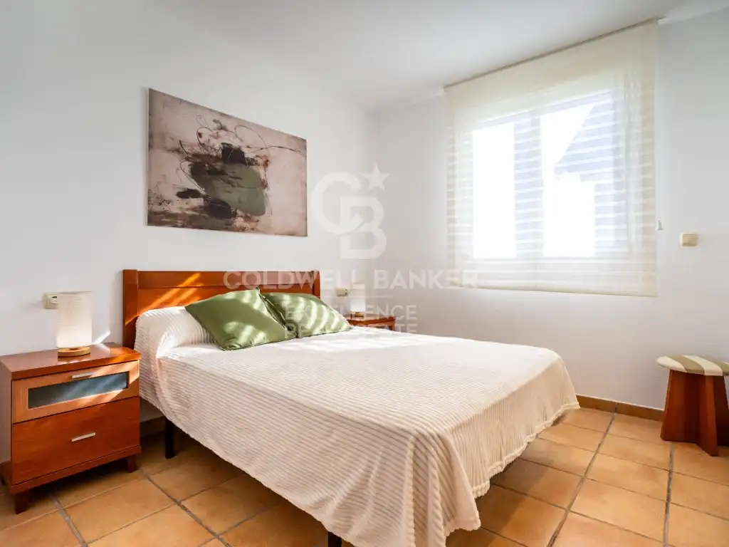 Casa adosada en venta en Calle Madrid Urb. Panoramica, San Jorge / Sant Jordi