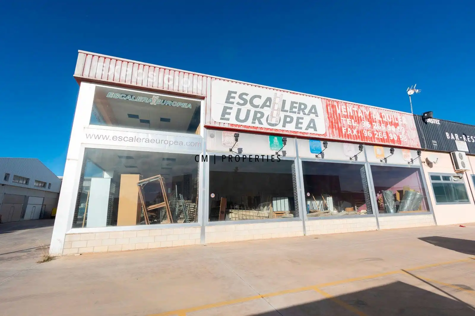 Vista exterior de Nave industrial en venta en Canet d'En Berenguer