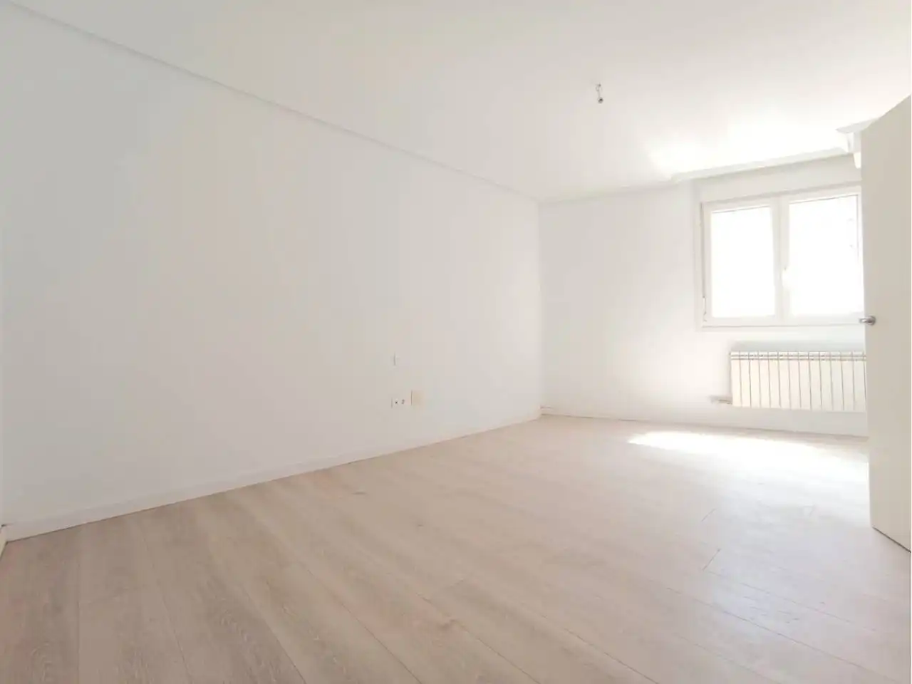 Bedroom of Flat for sale in Cerezo de Río Tirón  with Heating and Terrace