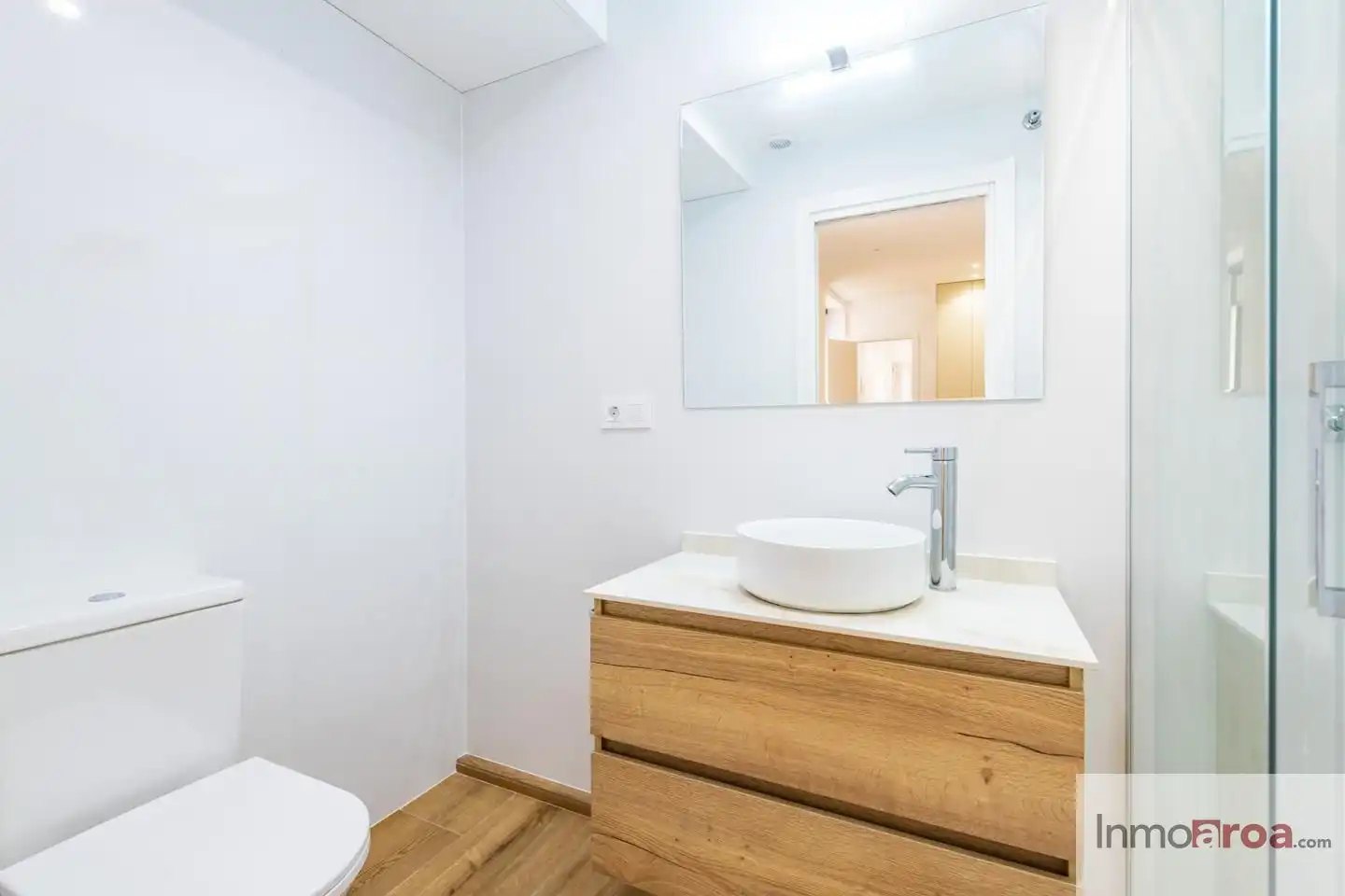 Bathroom of Flat for rent in Castellón de la Plana / Castelló de la Plana  with Air Conditioner, Heating and Furnished