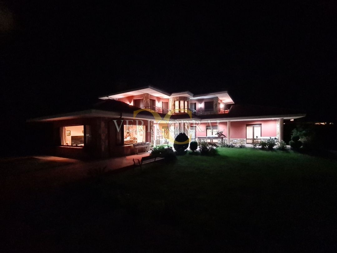 Casa o xalet en venda a Camino de los Alisos, Somió