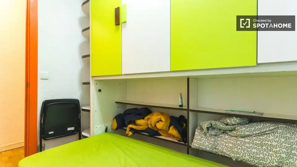 Room in Palos de Moguer