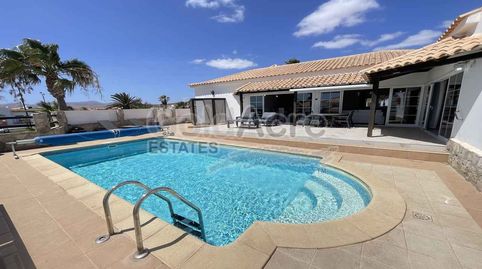 Foto 3 de Casa o xalet en venda a Caleta de Fuste, Antigua