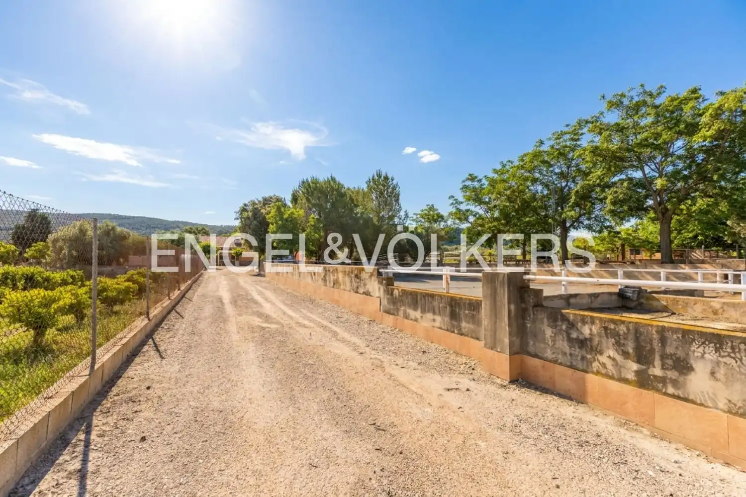 Casa o chalet en venta en Enguera con Aire acondicionado, Calefacción y Jardín privado