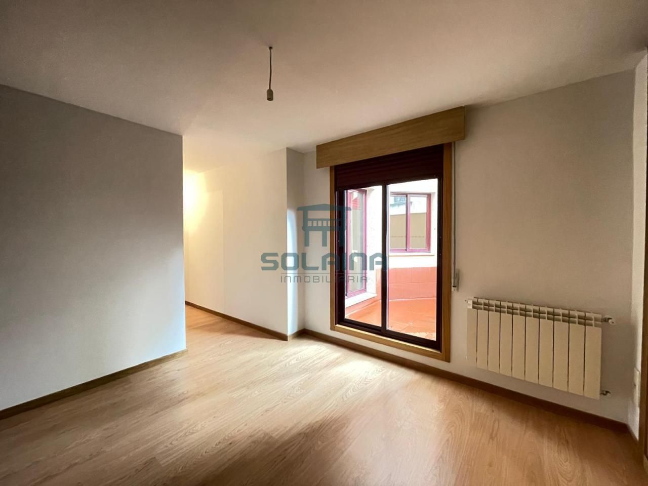 Bedroom of Flat for sale in O Carballiño    with Heating